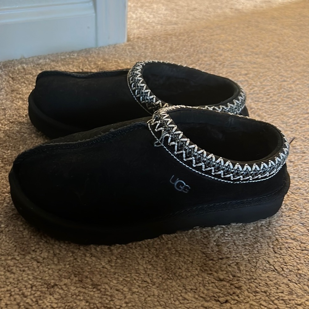 Ugg slippers